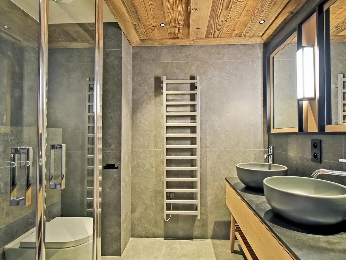 Appartement De Luxe Avec Spa Et Terrasse - 8 Couchages, Meribel - Fr-1-613-44 0*,  フランス